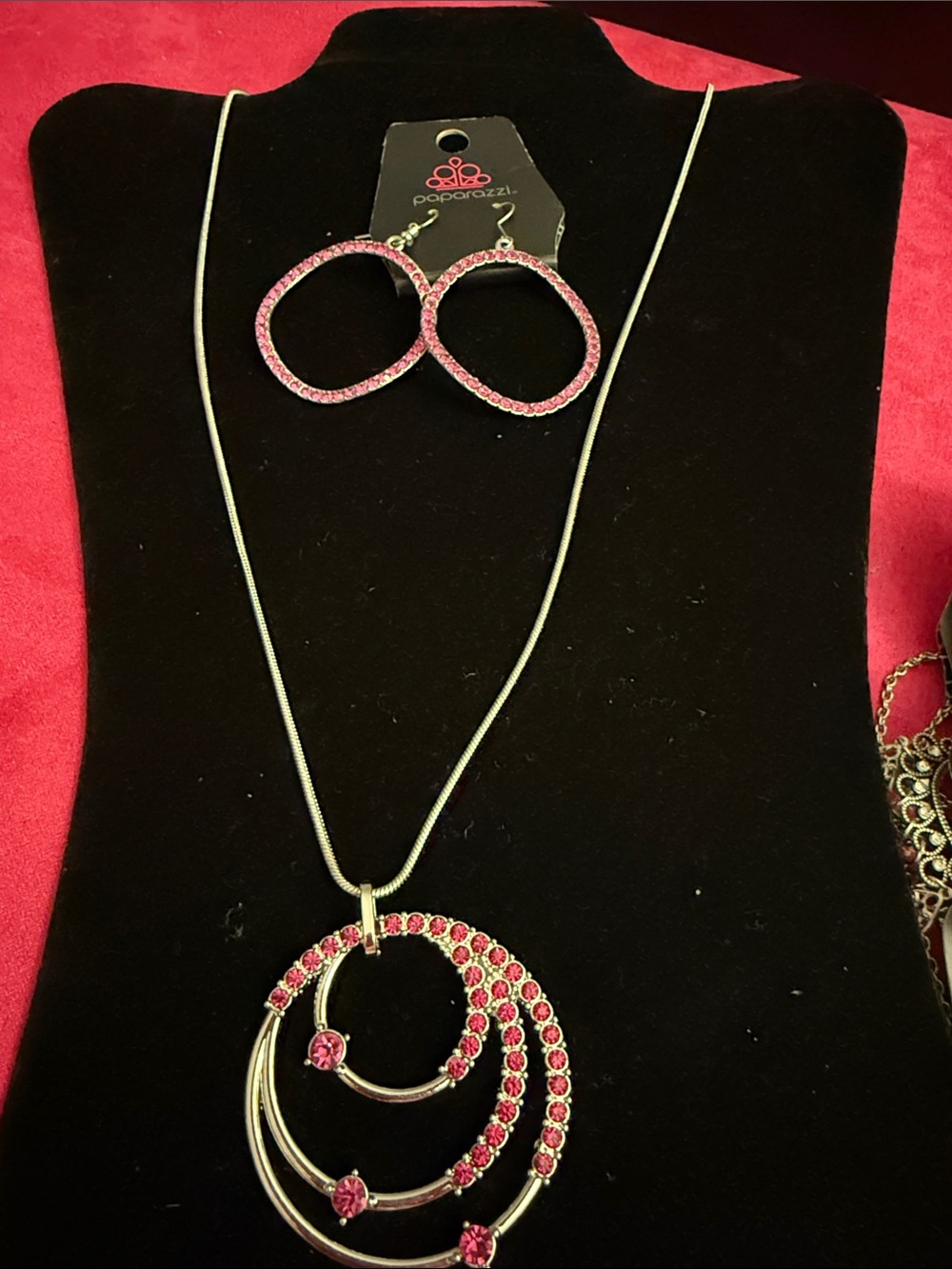 paparazzi Hot Pink Crystal Spiral Pendant Necklace & Hoop Earrings